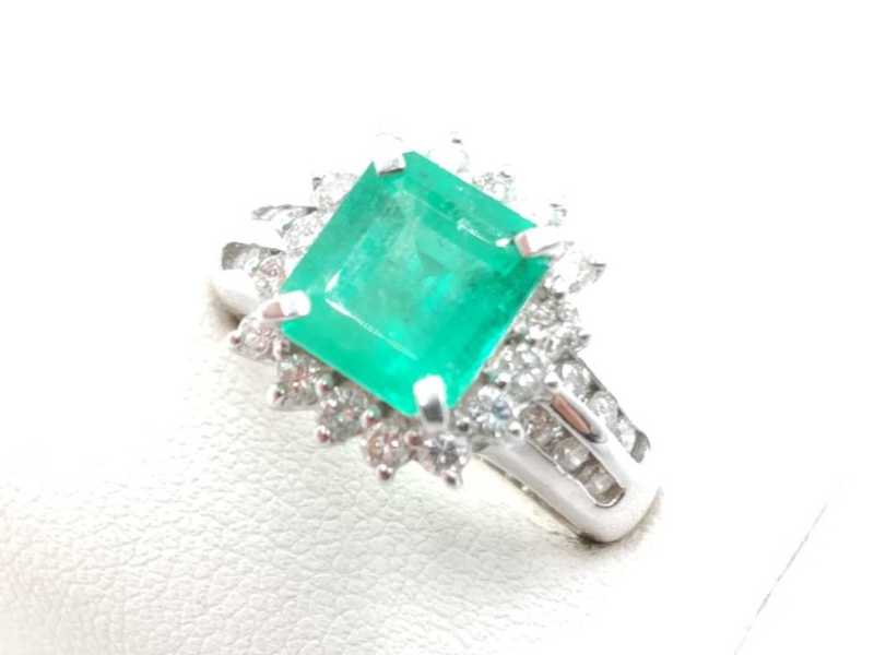 ジュエリー買取 リング Pt900 エメラルド 